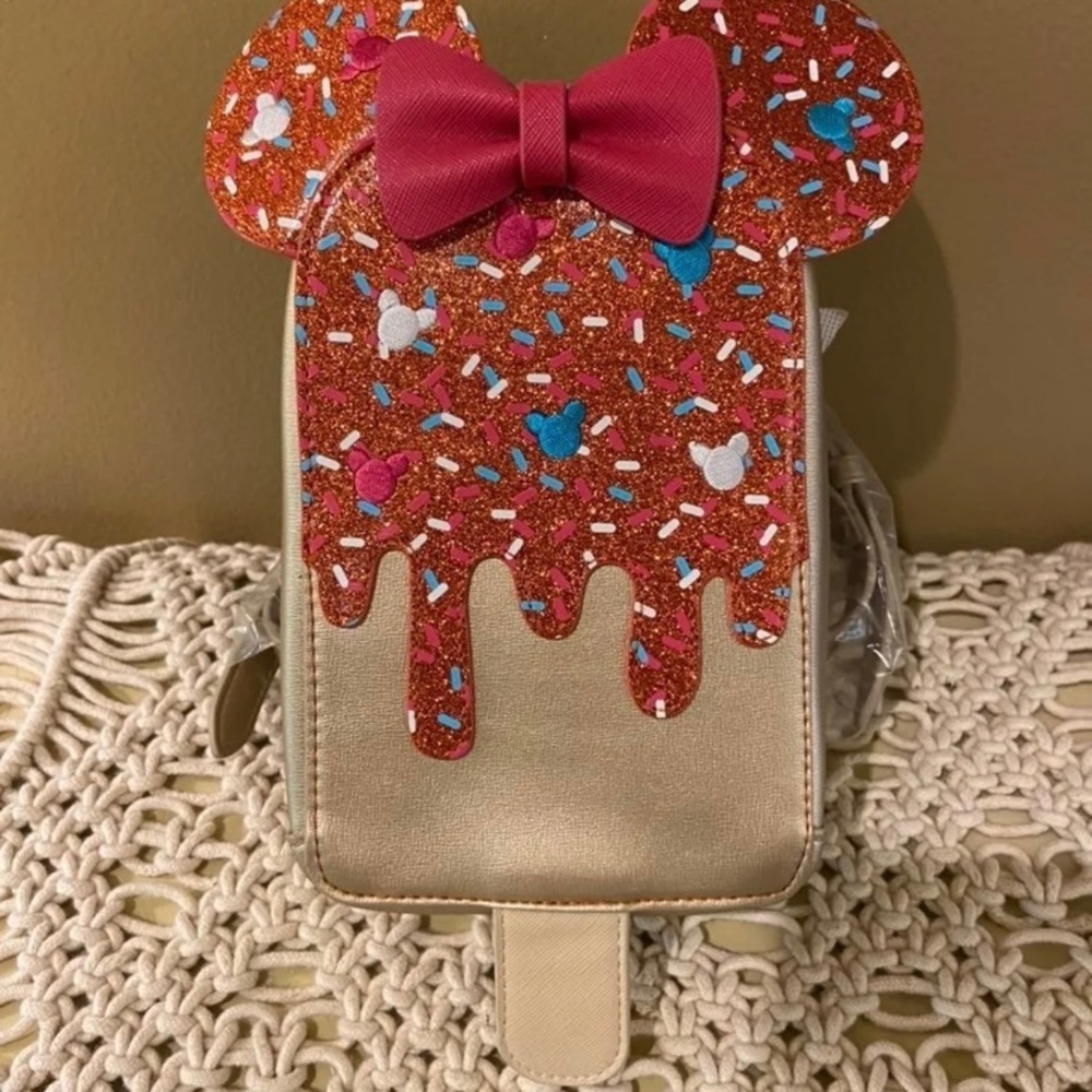 NWT Danielle Nicole Minnie Bow Popsicle Bag
